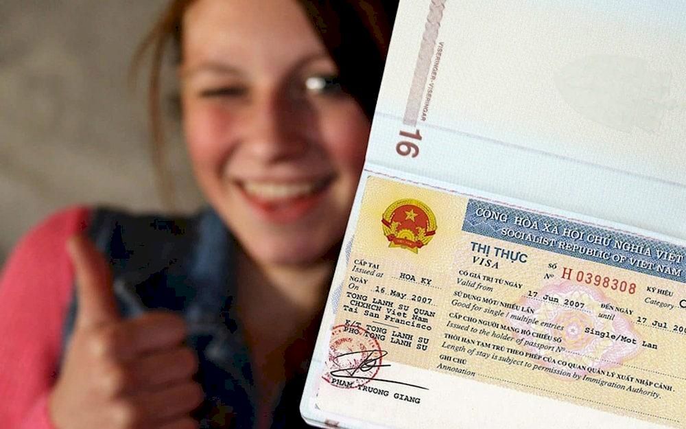 Your Vietnam adventure starts with one click – e-visa approved!